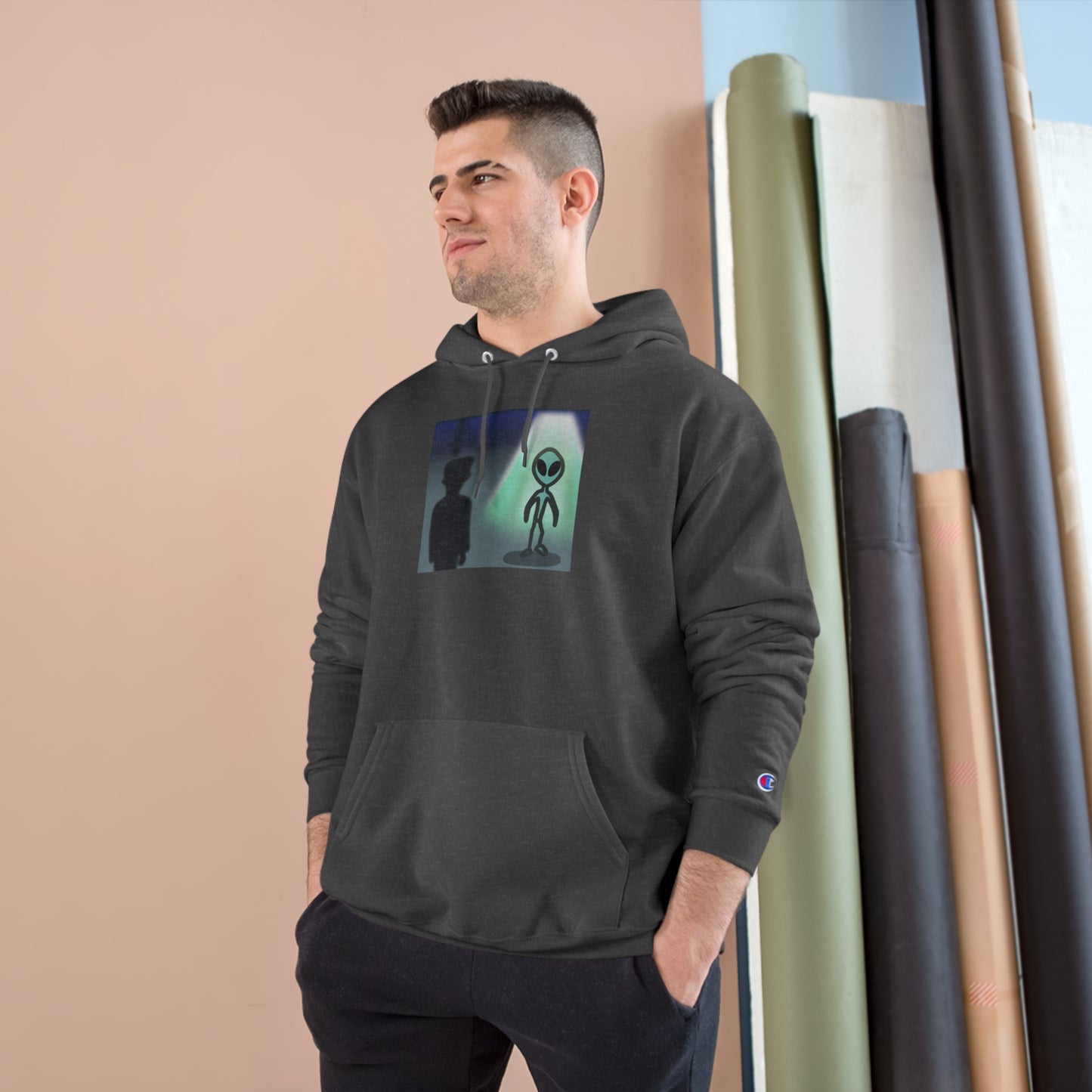 .
Neequa Starhold. - Hoodie