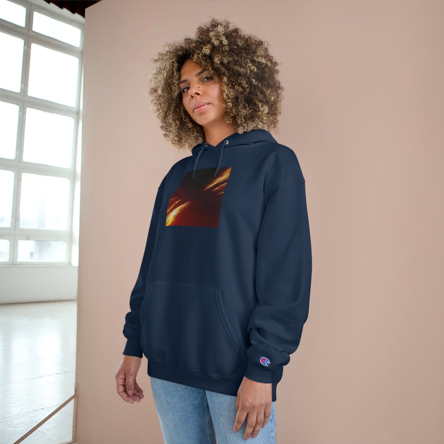 Vestrisa - angel of strength and purity. - Hoodie